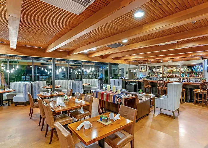 Resort Westward Look Wyndham Grand & Casas Adobes