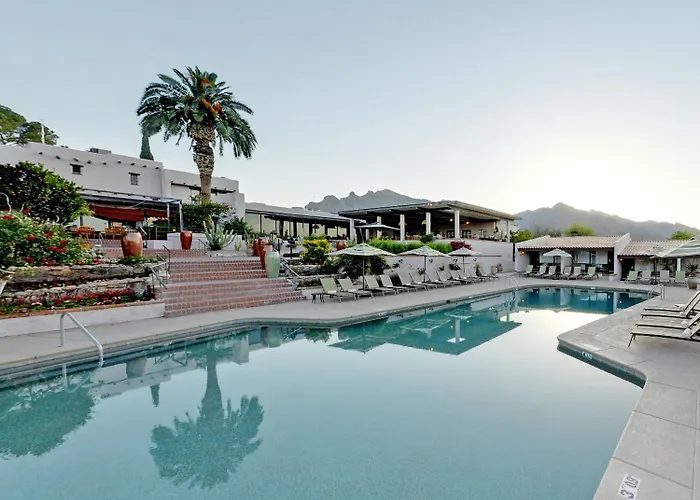 Westward Look Wyndham Grand & Casas Adobes