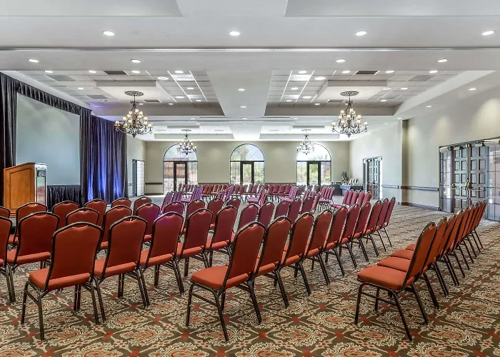 Westward Look Wyndham Grand & 4*