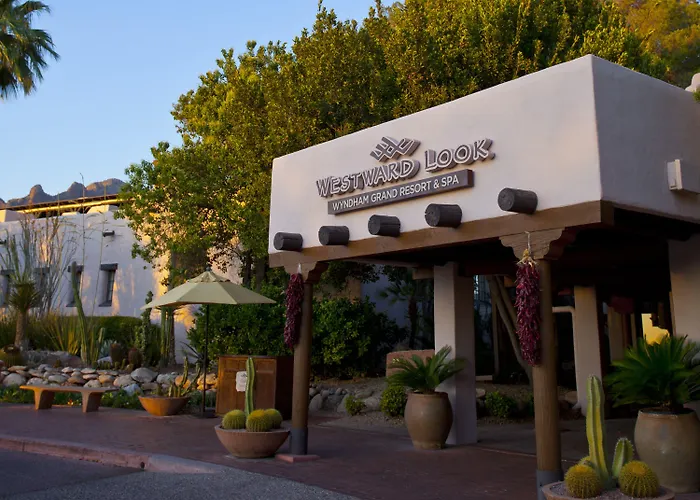 Resort Westward Look Wyndham Grand & Casas Adobes